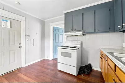 424 E Blount Street, Kinston, NC 28501 - Photo 17