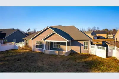 700 Hogart Street, Raeford, NC 28376 - Photo 15
