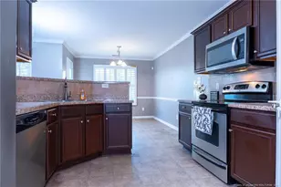 700 Hogart St, Raeford, NC 28376 - Photo 5