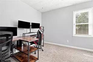 6832 Winthrop Dr, Fayetteville, NC 28311 - Photo 15