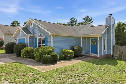 6832 Winthrop Drive, Fayetteville, NC 28311 - Photo 3
