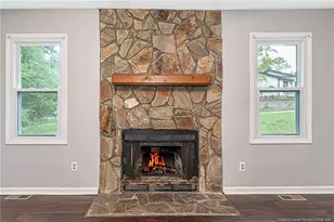 110 Bruce Ln, Spring Lake, NC 28390 - Photo 9