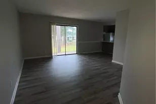 951 Applewood Ln, Fayetteville, NC 28303 - Photo 1