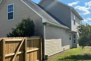 117 Roanoke Dr, Raeford, NC 28376 - Photo 11