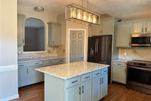 3912 Barclay Wy, Wade, NC 28395 - Photo 5