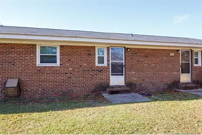 1045 Rulnick Street #B, Fayetteville, NC 28306 - Photo 9