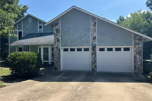 603 Hemphill Cir, Fayetteville, NC 28303 - Photo 1