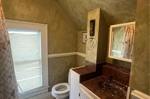 307 E Mitchell Street E, Fairmont, NC 28340 - Photo 13