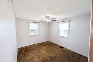 650 N Vass Rd, Raeford, NC 28376 - Photo 15