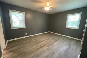 1422 Grandview Dr, Fayetteville, NC 28314 - Photo 13