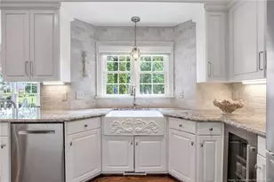6498 Summerchase Dr, Fayetteville, NC 28311 - Photo 17