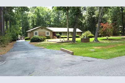 607 Pineknoll Drive, Sanford, NC 27330 - Photo 3