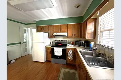 607 Pineknoll Drive, Sanford, NC 27330 - Photo 19
