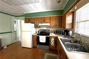 607 Pineknoll Dr, Sanford, NC 27330 - Photo 19