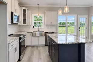 4745 Slew Dr, Hope Mills, NC 28348 - Photo 11