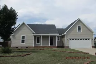 4012 Colorado Dr, Hope Mills, NC 28348 - Photo 1