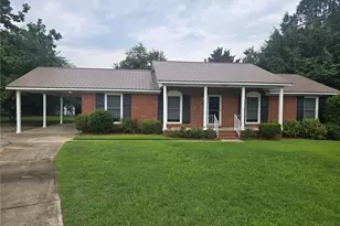 7535 Hargrove Ct, Fayetteville, NC 28303 - Photo 1