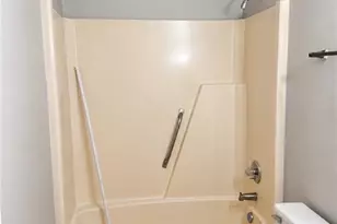 5864-5870 Aftonshire Dr, Fayetteville, NC 28304 - Photo 9
