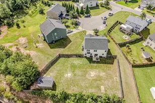 803 Plateau Ct, Sanford, NC 27330 - Photo 3