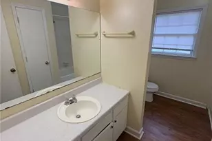1005 N Elm St, Lumberton, NC 28358 - Photo 3