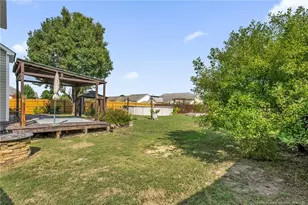 5929 Lillytrotter Dr, Hope Mills, NC 28348 - Photo 41