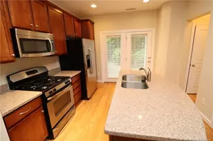8011 Sunset Branch Ct, Raleigh, NC 27612 - Photo 17
