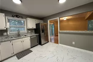 6935 Brockwood St, Fayetteville, NC 28314 - Photo 15