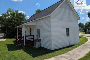 400 McLeod Rd, Red Springs, NC 28377 - Photo 13