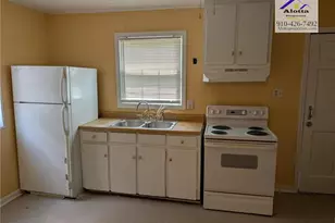 400 McLeod Rd, Red Springs, NC 28377 - Photo 11