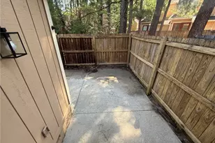 1208 N Forest Dr N, Fayetteville, NC 28303 - Photo 17