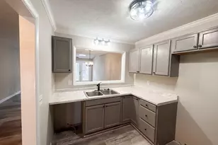 1208 N Forest Dr N, Fayetteville, NC 28303 - Photo 7