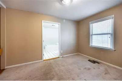 413 Seymour Street, Aberdeen, NC 28315 - Photo 11
