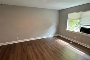 715 S 3rd St, Smithfield, NC 27577 - Photo 3