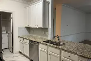 330 Gallery Dr Dr, Spring Lake, NC 28390 - Photo 5