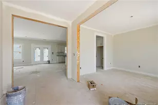 305 Mace St, Sanford, NC 27332 - Photo 5