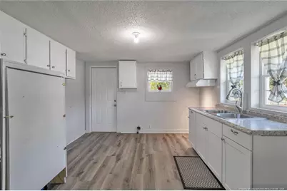 507 5th Street, Pembroke, NC 28372 - Photo 9