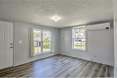 507 5th Street, Pembroke, NC 28372 - Photo 5