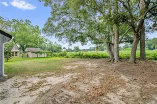 507 5th St, Pembroke, NC 28372 - Photo 25