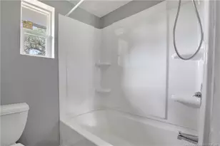 507 5th St, Pembroke, NC 28372 - Photo 9