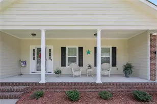 1916 Pineville Dr, Hope Mills, NC 28348 - Photo 5