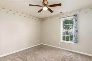 300 Pageant Ct, Hope Mills, NC 28348 - Photo 15