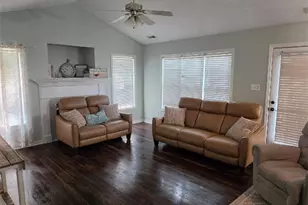 4242 Pete Warner Ct, Hope Mills, NC 28348 - Photo 5