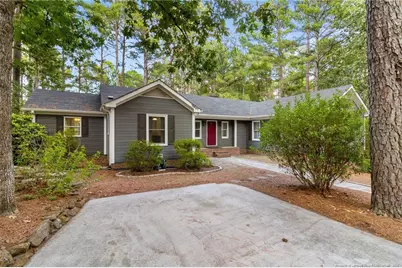 16401 Lakeshore Drive, Wagram, NC 28396 - Photo 11