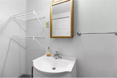 16401 Lakeshore Drive, Wagram, NC 28396 - Photo 15