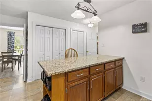 16401 Lakeshore Dr, Wagram, NC 28396 - Photo 19
