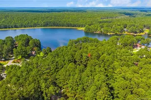 16401 Lakeshore Dr, Wagram, NC 28396 - Photo 5