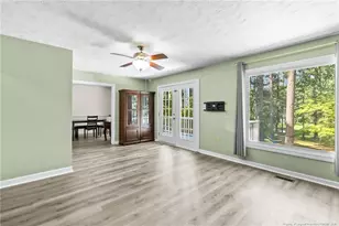 16401 Lakeshore Dr, Wagram, NC 28396 - Photo 17