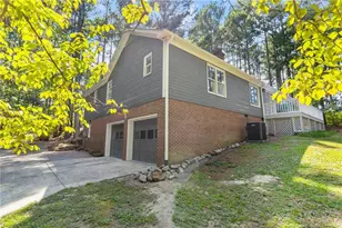 16401 Lakeshore Dr, Wagram, NC 28396 - Photo 11