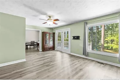 16401 Lakeshore Drive, Wagram, NC 28396 - Photo 23