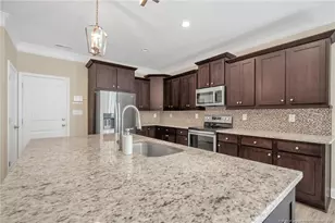3729 Glencourse Way, Fayetteville, VA 23811 - Photo 15